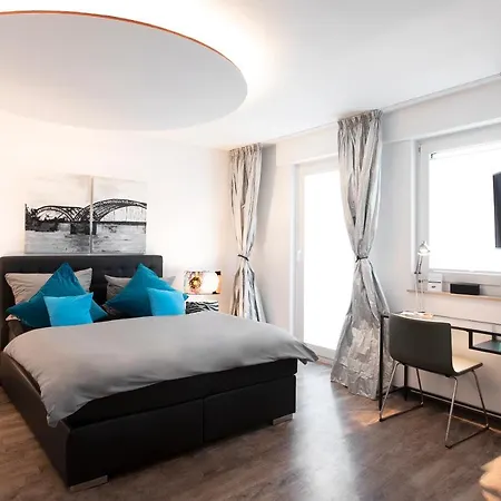 1st Floor Hotell